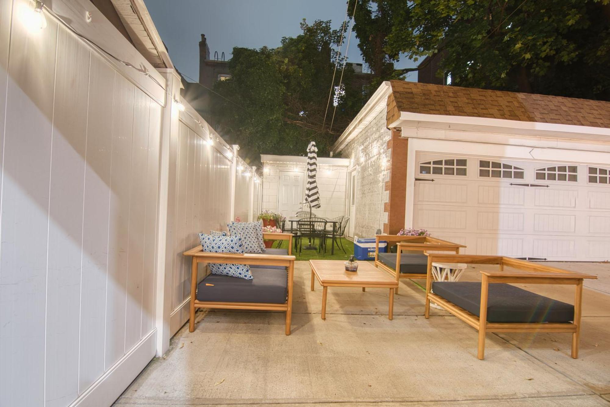 4 Bedroom, 2 Bath, King Beds, Outdoor Space, Grill, Free Parking, Nice Area Nova York